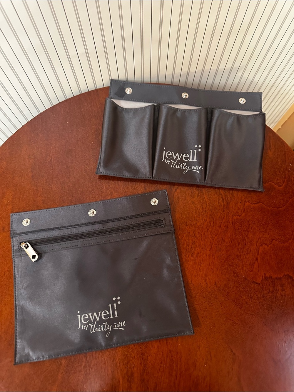 Jewell by Thirty-One Gray Purse Organizers